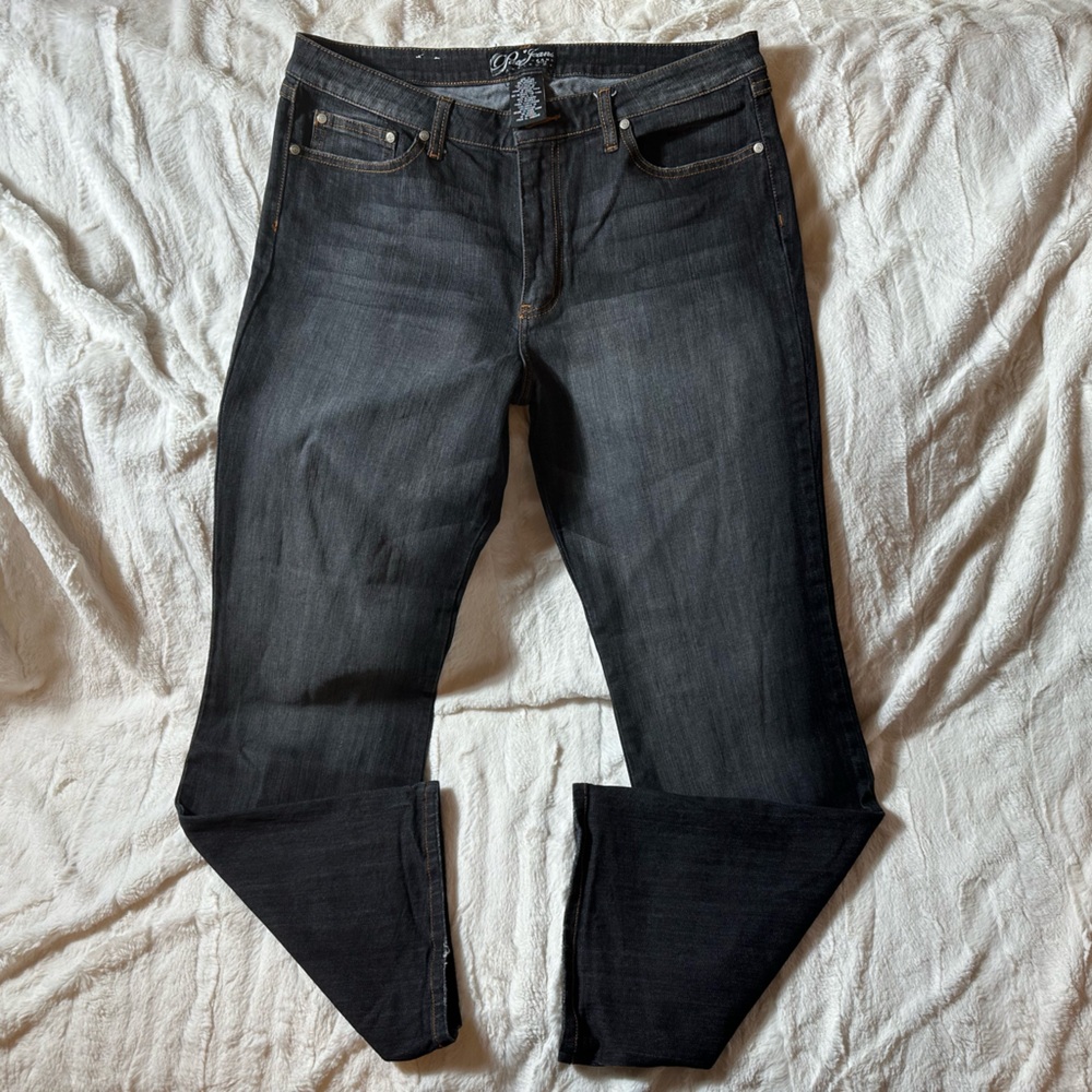 Vintage Y2K," "90s," "Skater," "Streetwear," and "Embroidered women paco jeans